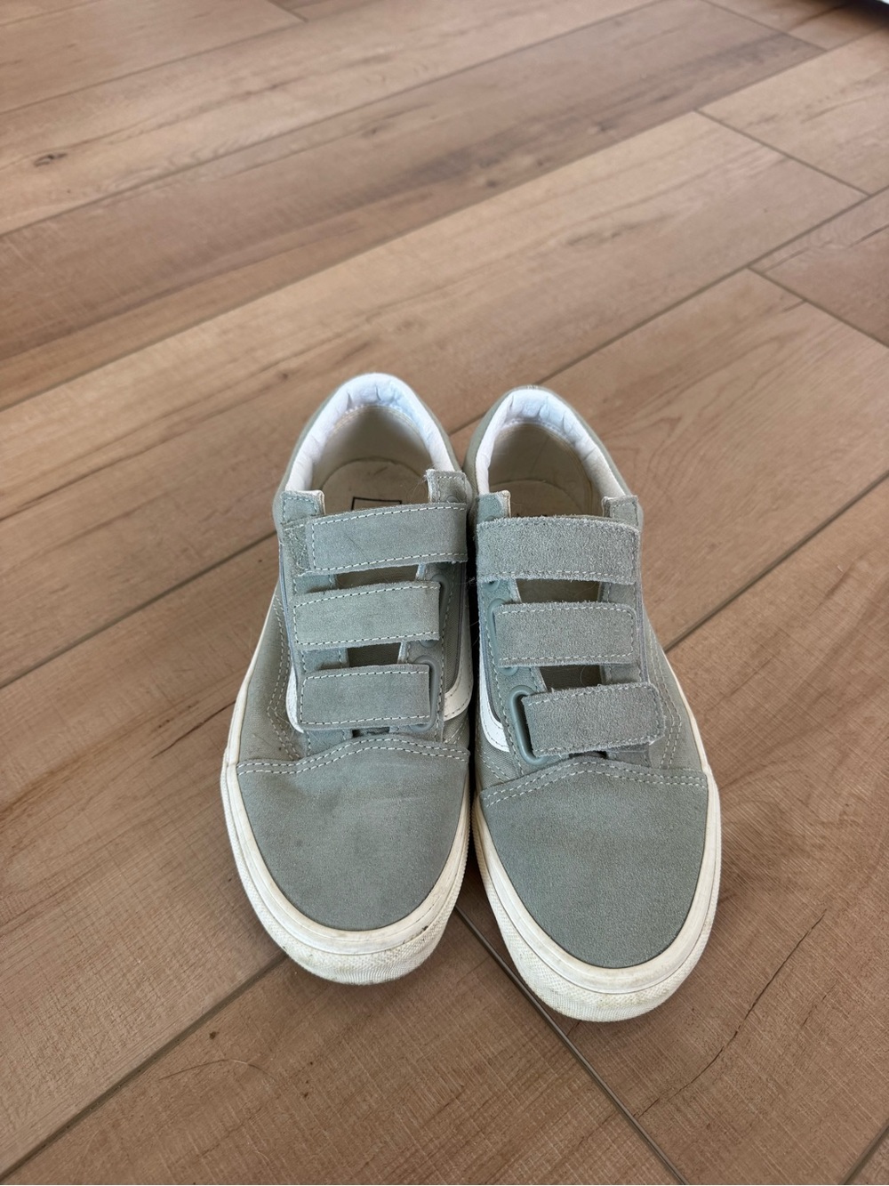 Women’s Vans Green Velcro Strap